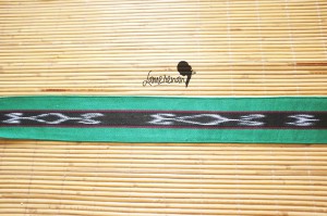 Tanimbar Mini shawl - Green 01 115 cm x  8 cm